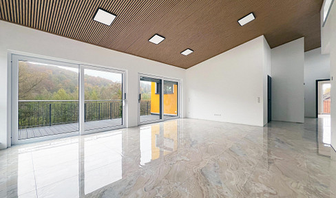 Ein Meisterwerk des Wohnens – Exklusives 4-Zi. Penthouse mit 3 Dachterrassen, Sauna, Keller & Aufzug