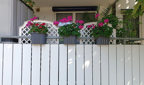 Provisionsfreie 2-Zimmer-Erdgeschosswohnung mit Balkon, Terrasse, AR und TG