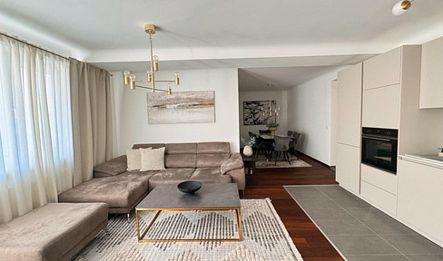 Helle Eigentumswohnung mit Loggia