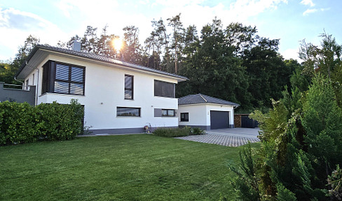 Exklusives Toskana-Einfamilienhaus mit Einlieger WG/Büro, Doppelgarage und v. Extras in  Wolkersdorf