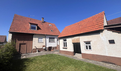 Charmantes Einfamilienhaus mit großem Grundstück und Ausbaupotenzial