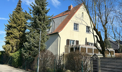 Stylish detached 2-family house with potential in 61118 Bad Vilbel - Gronau