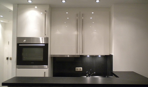 Modern, bright, exclusive 1-room apartment with upscale interior (commission-free)