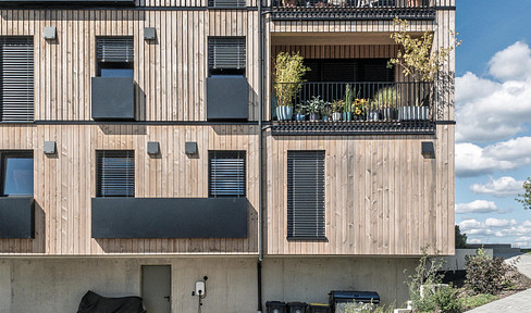 4 Zimmerwohnung mit Fernblick + PV-Anlage im "Wohnprojekt-Bermbach“ Besichtigung: 15.03. 11:30 Uhr