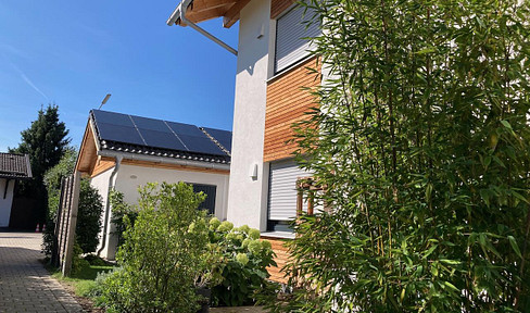 Moderne und energieeffiziente Doppelhaushälfte mit Top-Ausstattung (provisionsfrei)