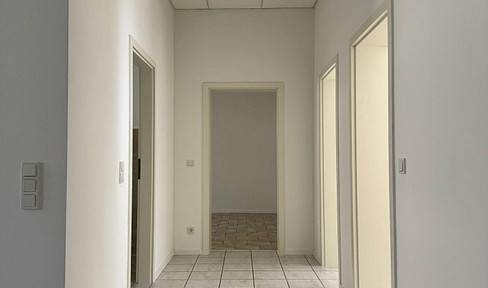 3 Zimmer inkl. Wohnküche, 97qm Nähe Krankenhaus/Finanzamt