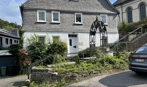 Haus mit viel Potential im Herzen von Oedingen