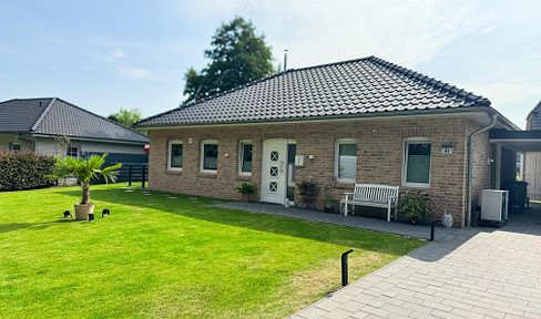 Moderner Bungalow mit großem Garten und hochwertiger Ausstattung