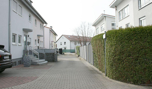 Neu renoviertes Niedrigenergiehaus, absolut ruhige kinderfreundliche Lage