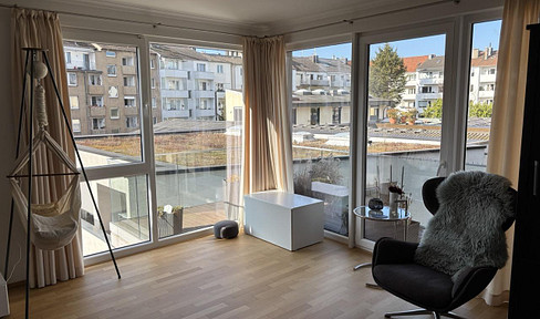 Moderne, effiziente 4-Zimmer Wohnung mitten in Pempelfort