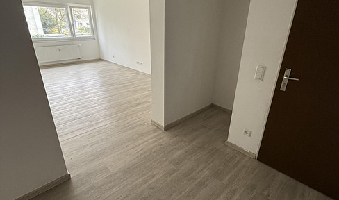 Gemütliche 3,5 Zimmer-Wohnung mit Balkon am Stadtrand