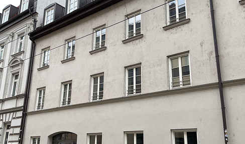 Workspace in a top location: 3 floors for your team in the heart of Munich