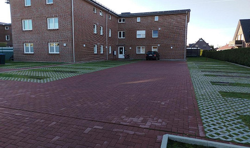 At the golf park! First floor!!! 3-ZW to 01.07.2025!!! Move-in possible from 01.06.2025!!!!