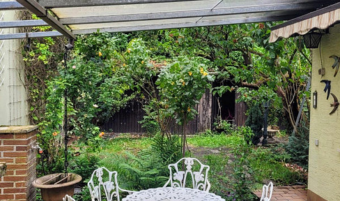 Townhouse in the heart of Frankenthal with secluded garden