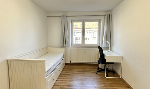 Shared flat: Fashionable & charming room in Milbertshofen