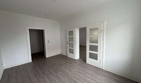 Bright 4-room apartment in a quiet location