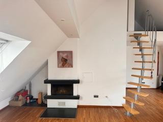 4 room apartment with balcony