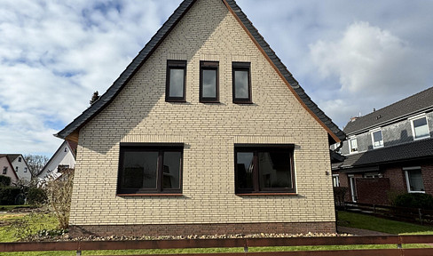 Charmantes Einfamilienhaus mit viel Potential in toller Lage in Bremen Arbergen