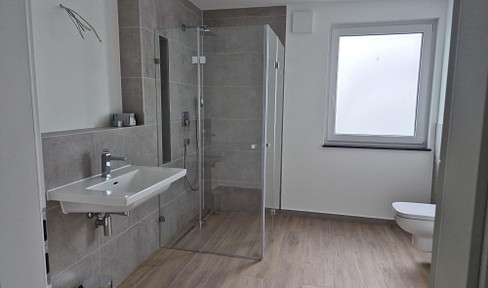 3Z Wohnung im hochwertigen Neubau mit 6 -Wohnungen in moderner Ausstattung