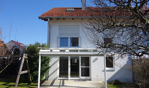 Last chance! Modern family-friendly DHH near the Isar riverbank (commission-free)