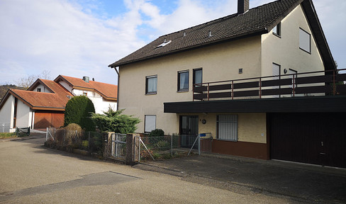 Family idyll with potential / EFH house in a quiet location
