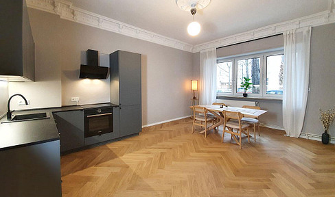 Nahe Savignyplatz & Ku’damm: Exklusiv sanierter 4-Raum-Altbau in Bestlage | als Teilgewerbe nutzbar