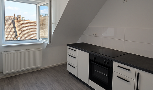 Top geschnittene, frisch Sanierte 53 m² Wohnung in Mannheim – 2 Zimmer+Bad+Einbauküche inkl. Heizk.