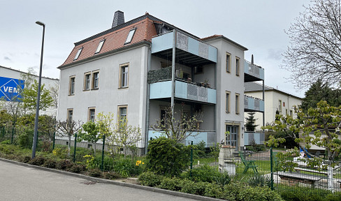 ERSTBEZUG! Sanierte 4-Zimmer-Maisonette-Wohnung mit Balkon + Fußbodenheizung