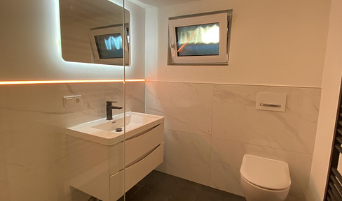 Granny apartment in 2-MFH - (renovated), energy KL. A