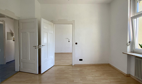 *** Bright and cozy 2.5 room apartment with fitted kitchen and balcony ***