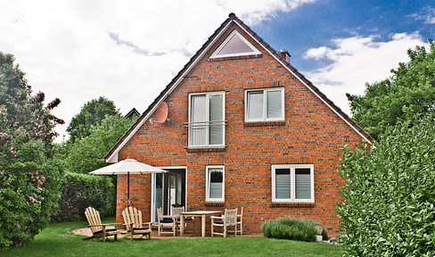 300 m to the beach, quiet, modern: EFH house near Eckernförde as main residence or vacation home
