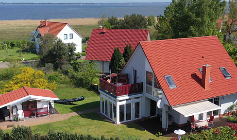 Haus mit 2 Wohnungen (EG barrierefrei) in ruhiger Wasserlage - Ihr neues Zuhause oder Anlageobjekt