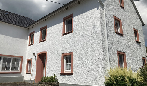 ehemaliges Bauernhaus mit schönem Garten (reserviert)