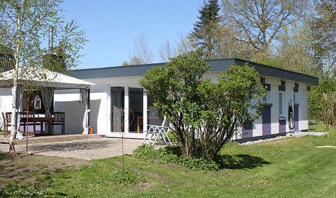 Einzigartige Lage, Pferde + Koppel 20.000 qm, toller Bungalow!