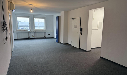 Schönes Büro (ca. 104 qm) im 1. Stock, Mühllach, Röthenbach