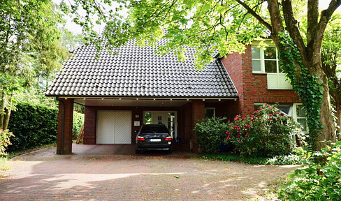 Freistehendes Mehrfamilienhaus mit 3 Wohneinheiten