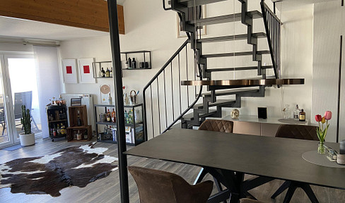 Moderne Maisonettewohnung in Niedrzwehren, komplett renoviert, sofort bezugsfertig