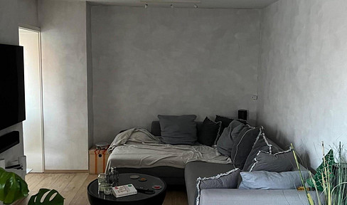 Wunderschöne 3-Zimmer-Eigentumswohnung in denkmalgeschütztem Gutshof – Exklusiv und Modern!