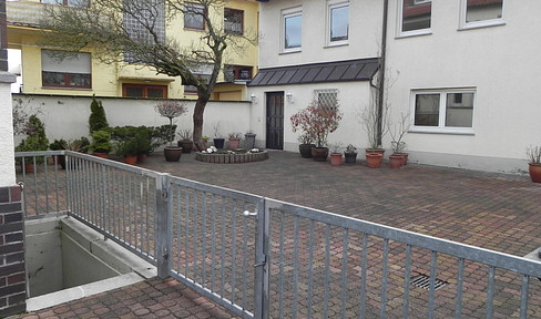Refurbished apartment in the heart of Bieber - detached single-family home