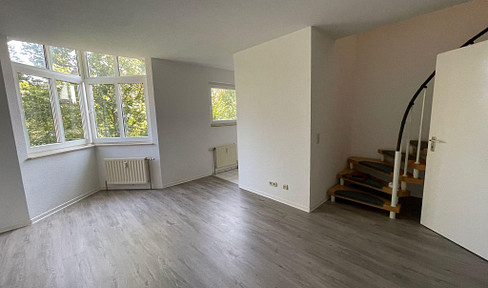 Maisonette apartment incl. EBK, freshly renovated (first occupancy)