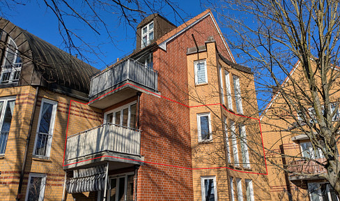 Bezugsfrei: lichtdurchflutete Wohnung im 1.OG mit Balkon von privat