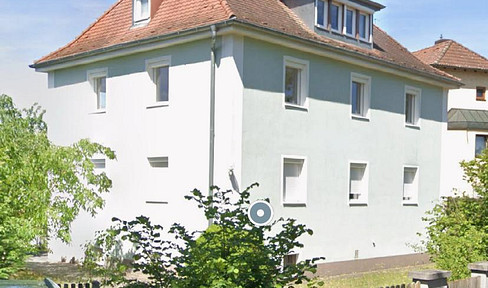 4-room apartment in Fürth-Stadeln near Wiesengrund with very good S-Bahn connection ER/FÜ/N