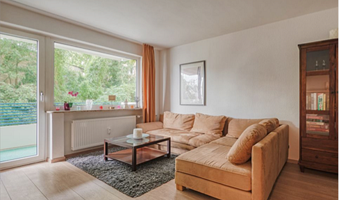 Praktisch geschnittene vollmöblierte Zwei-Zimmer-Wohnung
