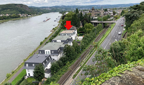Furnished apartment directly on the Rhine