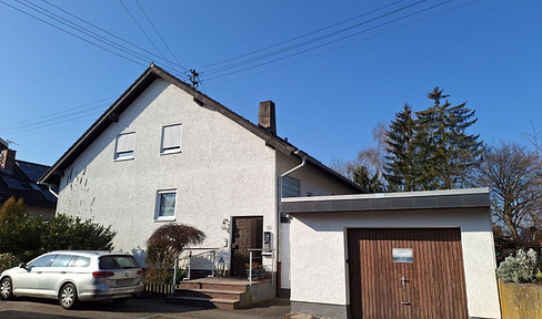 Well-kept two-family house in a quiet location