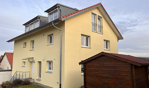 Spacious 3-room apartment with balcony and mountain view in Leutkirch