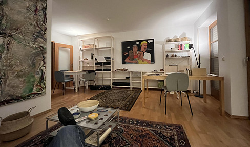 Without estate agent's commission: 2-room ground floor apartment. Terrace, garden, garage