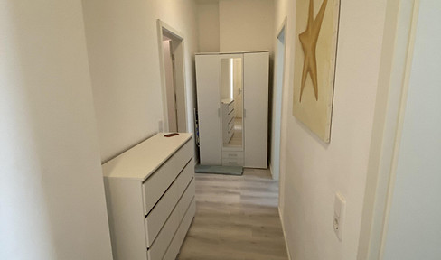 Möblierte  2 Zi-Whg. ( 60 qm) mit HH-Terrasse zu vermieten.