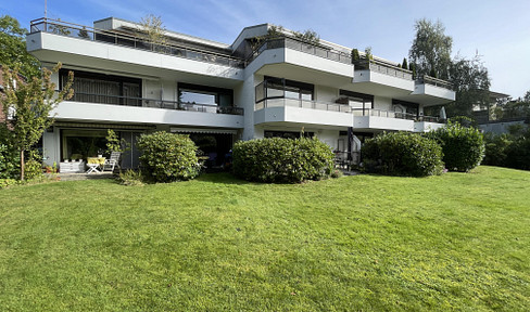 Erdgeschoßwohnung, sonnige Terrasse, Einbauküche, Tiefgarage, gute Lage in Blankenese