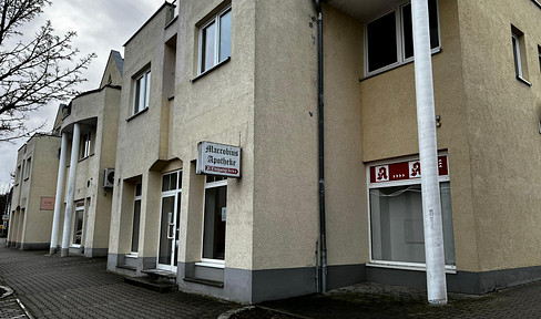 Sanierte Gewerbeeinheit im zwischen Gera und Greiz ehem. Sparkasse